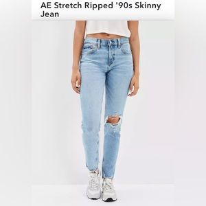 Ae ripped 90’s skinny Jean.